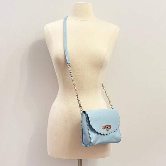 ASOS light blue scalloped edge crossbody purse - Picture 2 of 6